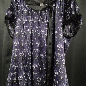 Elegant Black and Purple Women's Top